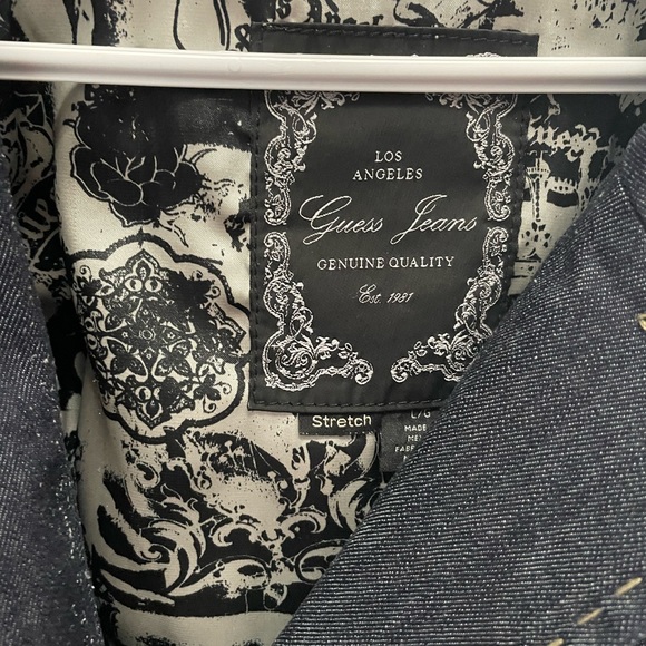 Guess denim blazer. - Picture 5 of 9